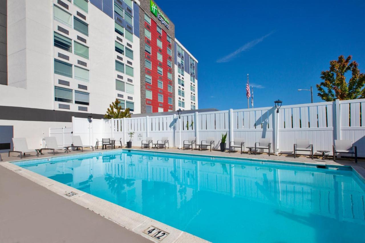 Holiday Inn Express Richmond - Midtown By Ihg Dumbarton Exterior foto